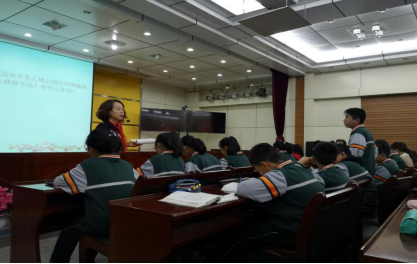 http://www.lzcu.edu.cn:8080/_vsl/E8A097010CECC9957D99DA30311FE8BA/E9CF1F67/6BC4E